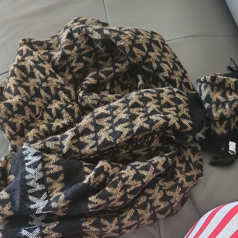 Michael Kors Print Scarf